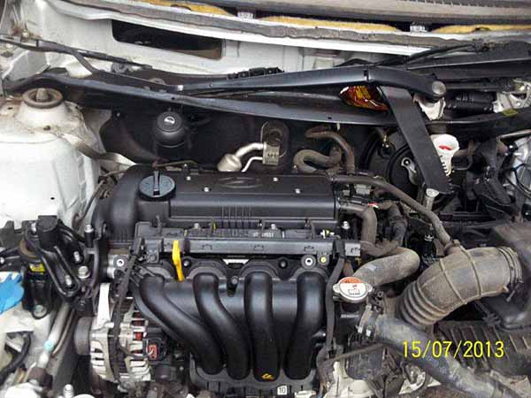  Hyundai ACCENT 2012    EN DESARME