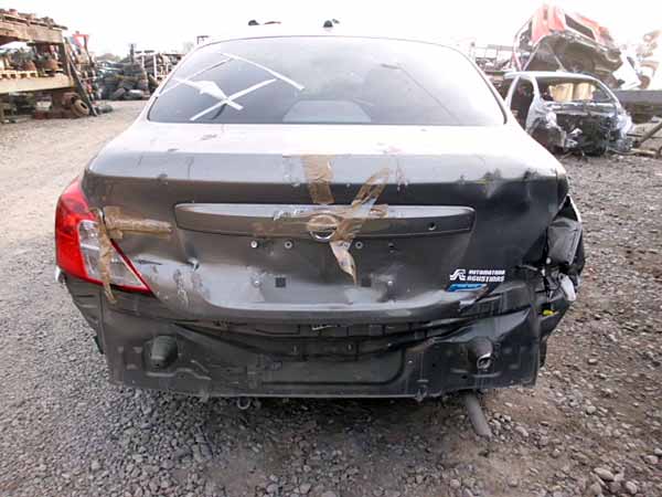 CARDáN Nissan VERSA 2013  USADO  EN DESARME