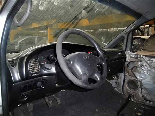  Hyundai H1 2006    EN DESARME