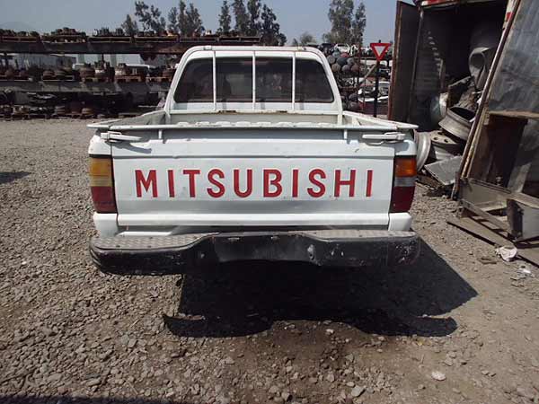  Mitsubishi L200 1995    EN DESARME