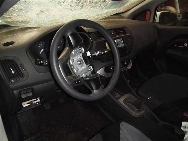  Kia Rio 2013    EN DESARME