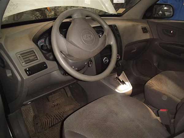 CULATA Hyundai TUCSON 2009  USADA  EN DESARME