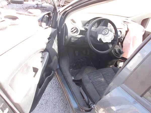  Mazda 2V 2009    EN DESARME