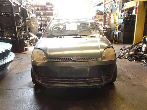 COMPRESOR AIRE ACONDICIONADO Ford FIESTA 2010  USADO  EN DESARME