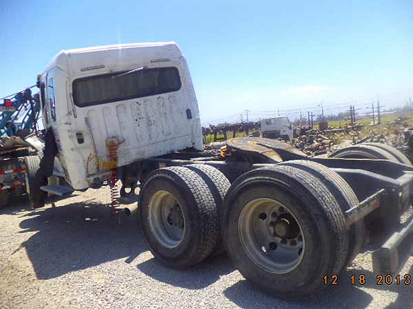  Freightliner M2 2012    EN DESARME
