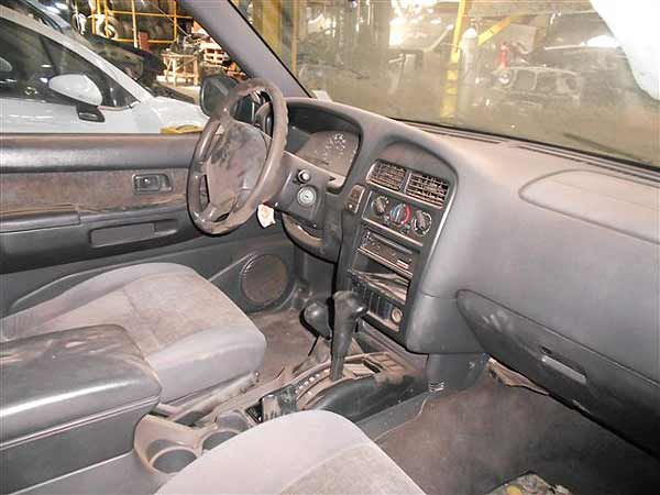  Nissan PATHFINDER 1997    EN DESARME
