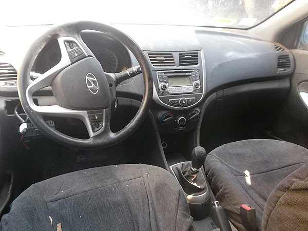  Hyundai ACCENT 2013    EN DESARME