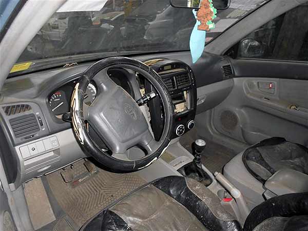 MUñON Kia CERATO 2008  USADO  EN DESARME