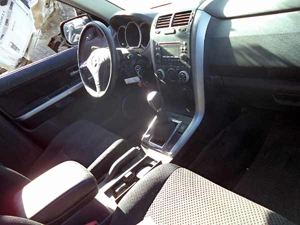  Suzuki GRAND NOMADE 2010    EN DESARME