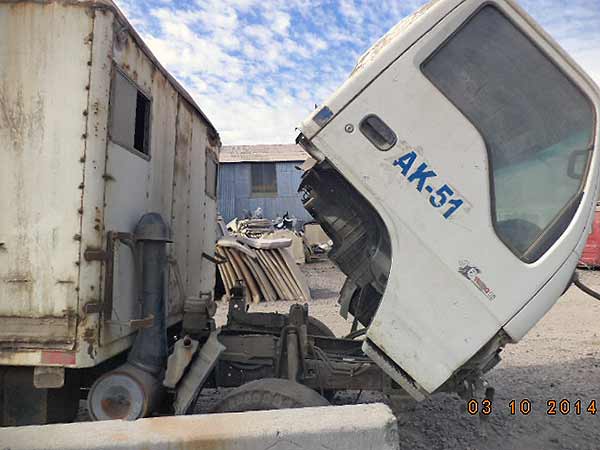 CARROCERíA PARA CAMIóN Chevrolet NPR 2003  USADA  EN DESARME