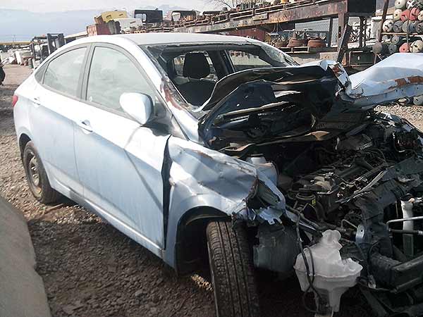  Hyundai ACCENT 2014    EN DESARME