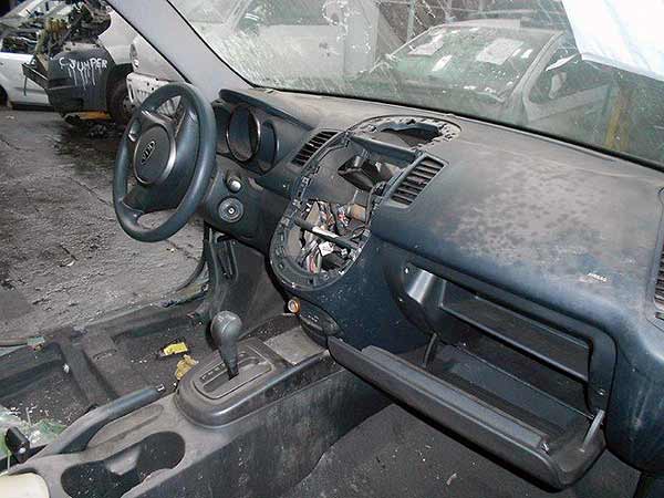  Kia SOUL 2010    EN DESARME