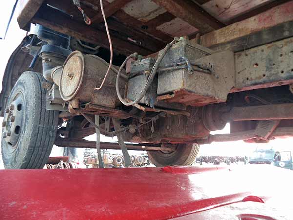  Chevrolet NPR 1998    EN DESARME