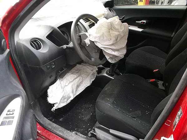  Toyota URBAN 2011    EN DESARME