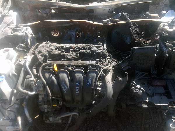  Hyundai SONATA 2011    EN DESARME