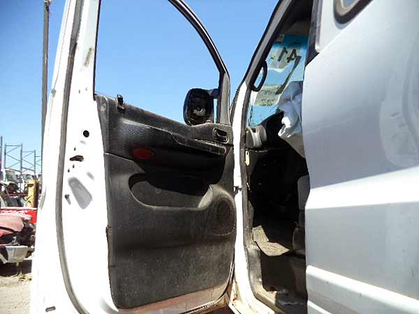  Jac REFINE 2011    EN DESARME