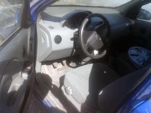  Chevrolet AVEO 2004    EN DESARME