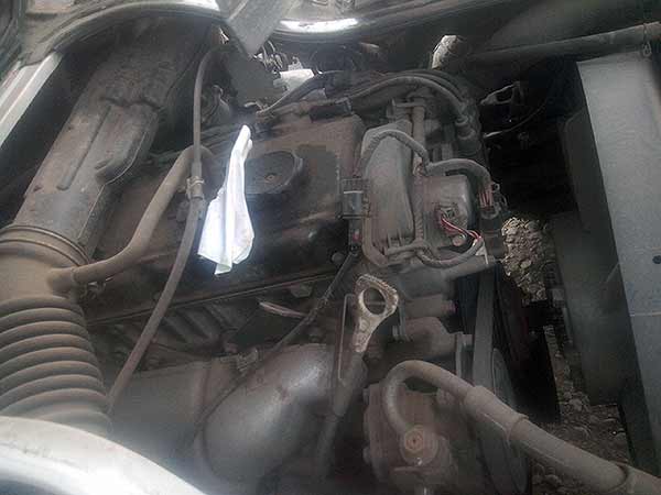 LLANTA Mitsubishi L300 2010  USADA  EN DESARME