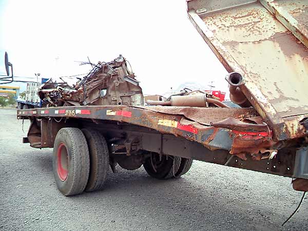  Ford CARGO 2004    EN DESARME