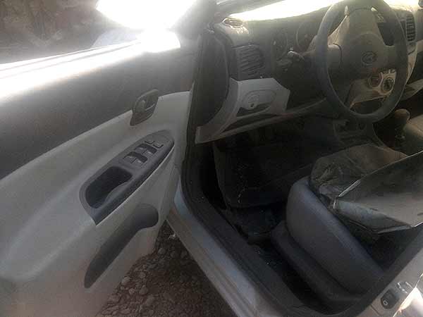  Hyundai ACCENT 2011    EN DESARME
