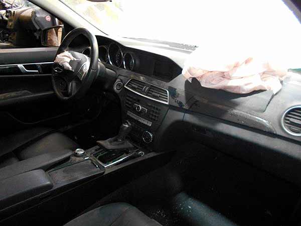  Mercedes-Benz C180 2013    EN DESARME
