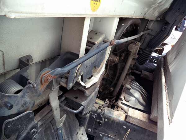  Mitsubishi CANTER 1999    EN DESARME