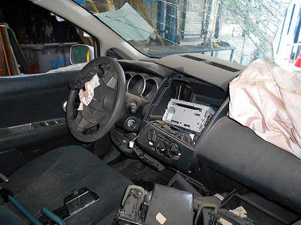  Nissan TIIDA 2012    EN DESARME