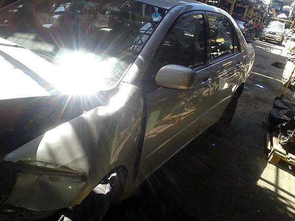  Toyota COROLLA 2005    EN DESARME