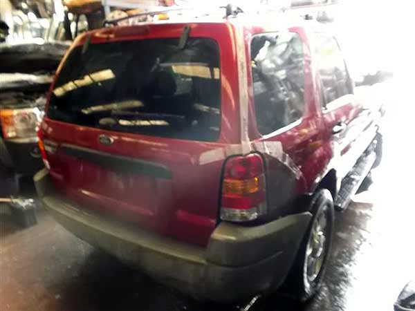 Ford ESCAPE 2001    EN DESARME