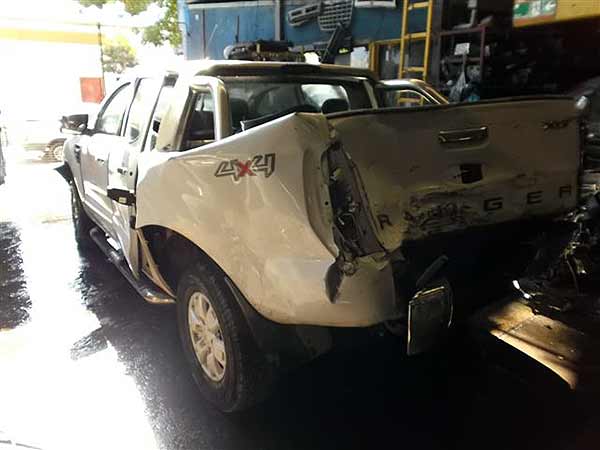 ESTANQUE DE PETROLEO Ford RANGER 2014  USADO  EN DESARME