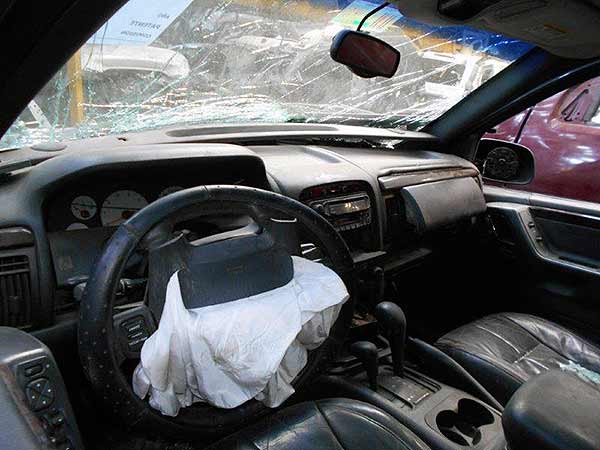  Jeep GRAND CHEROKEE 2001    EN DESARME