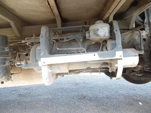 ESTANQUE DE PETROLEO Hino FC3JJSA 1998  USADO  EN DESARME