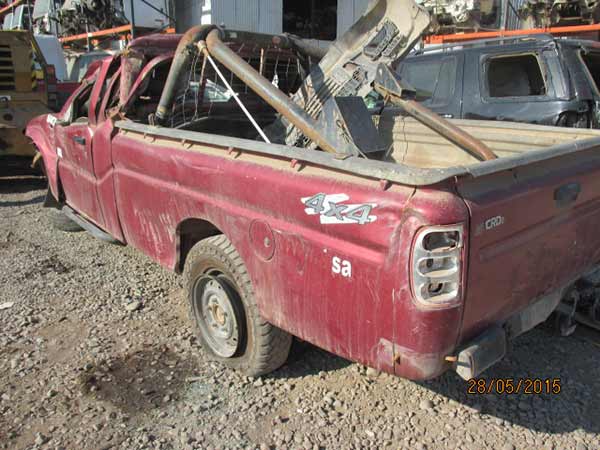  Mahindra PICK UP 2011    EN DESARME