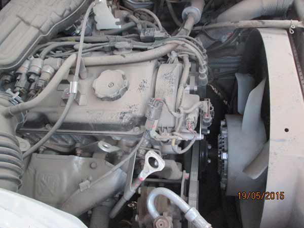  Mitsubishi L300 2013    EN DESARME