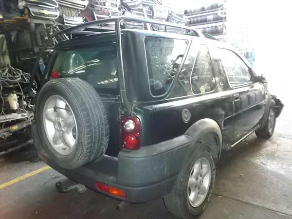 EJE Land Rover Frrelander 2000  USADO  EN DESARME