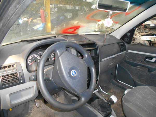  Fiat Sienna 2006    EN DESARME