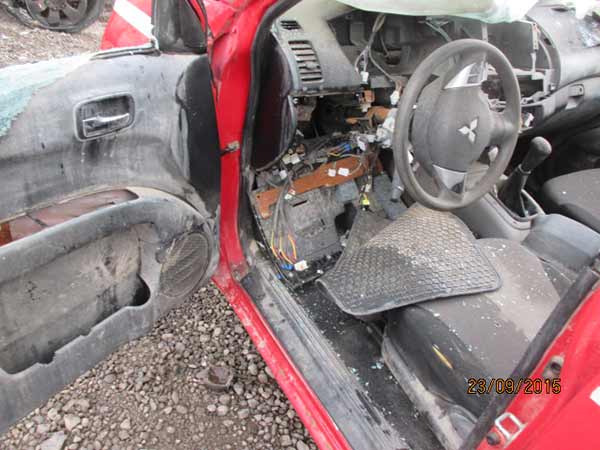 ESTANQUE DE PETROLEO Mitsubishi L200 2014  USADO  EN DESARME