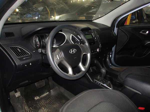  Hyundai TUCSON 2012    EN DESARME