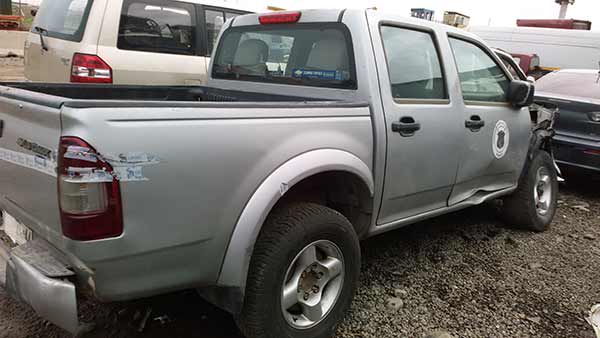ESTANQUE DE PETROLEO Chevrolet DMAX 2009  USADO  EN DESARME