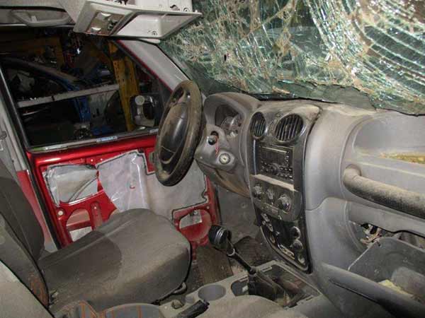 FOCO Mahindra PICK UP 2013  USADO  EN DESARME