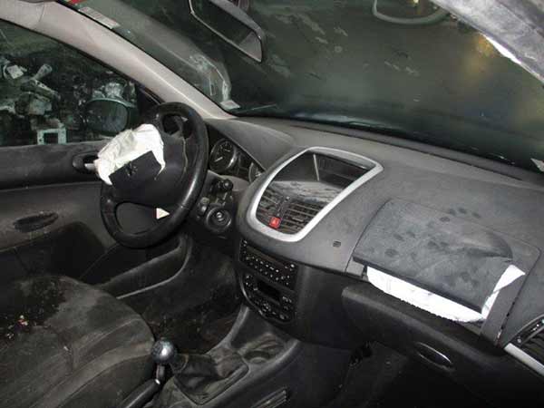  Peugeot 207 2011    EN DESARME