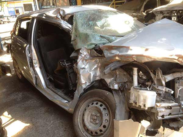  Toyota YARIS 2015    EN DESARME