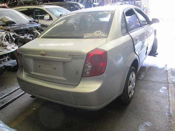  Chevrolet OPTRA 2004    EN DESARME