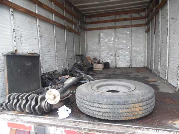  Chevrolet NKR 2001    EN DESARME