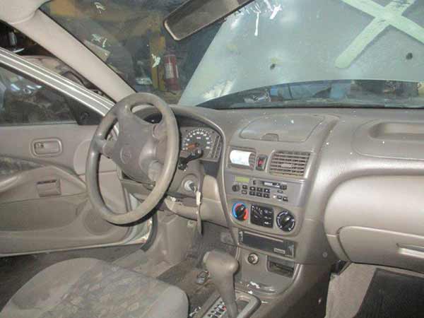  Nissan SENTRA 2003    EN DESARME