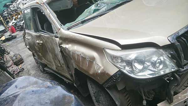  Toyota LAND CRUISER 2010    EN DESARME