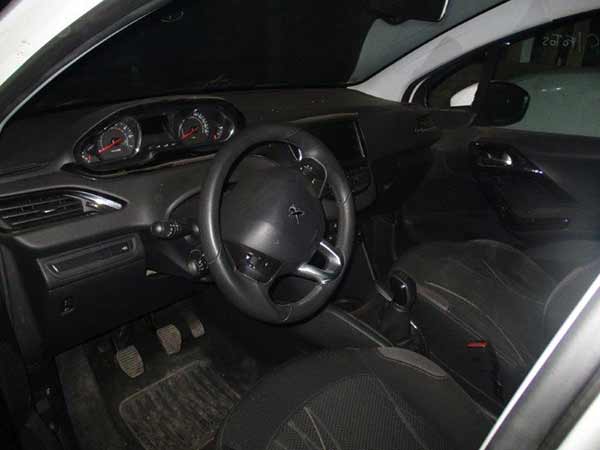 ELECTRO VENTILADOR Peugeot 208 2014  USADO  EN DESARME