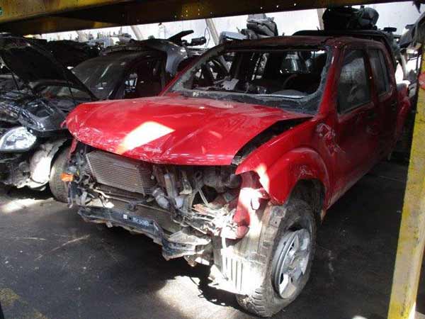  Nissan NAVARA 2015    EN DESARME
