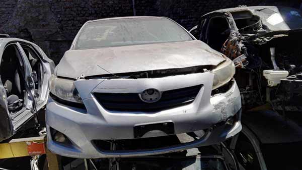  Toyota COROLLA 2010    EN DESARME