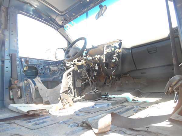  Hyundai H1 2006    EN DESARME